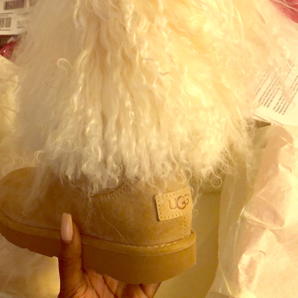 Can’t fit me , take them off my hands